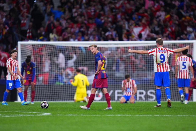 Liga Champions: Pertahanan Barcelona Hancur Lebur, Apa yang Sebenarnya Terjadi?